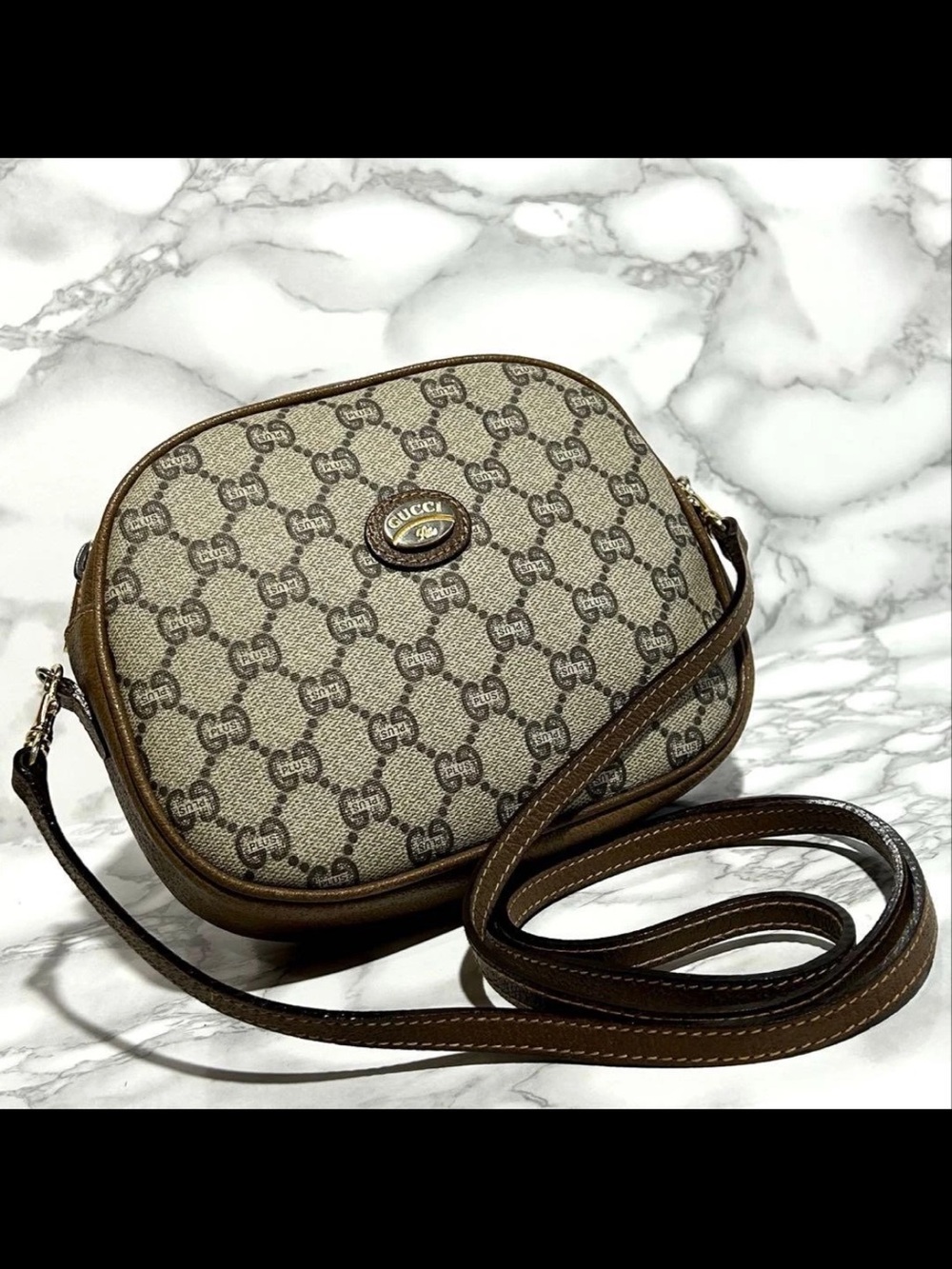 Gucci Beige GG Supreme Canvas Crossbody with Brown Leather Trim